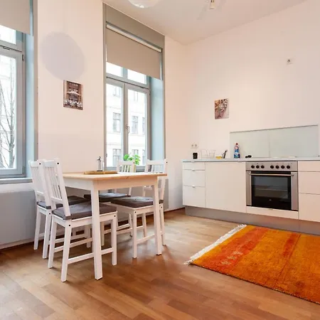 Apartment Fullhouse - - M14 - Balcony - Smarttv
